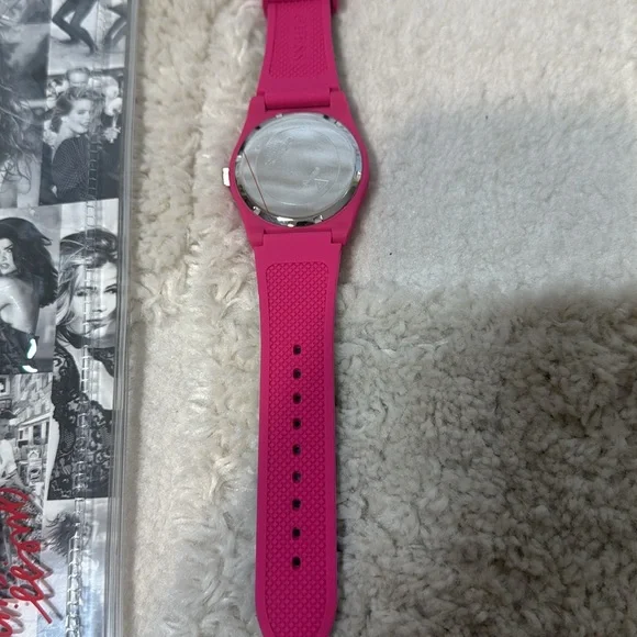 GUESS Casual Lifestyle Pink Rainbow Watch - Picture 5 of 9